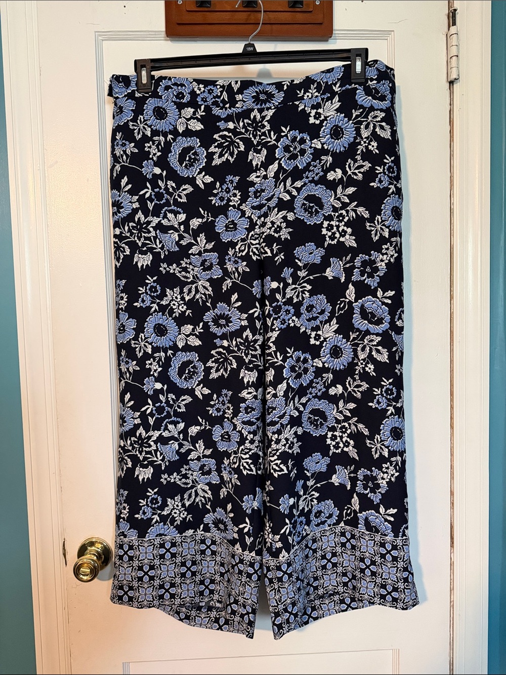 Loft Navy & Light Blue Floral Wide Leg Pants size XXL